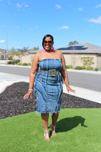 Load image into Gallery viewer, New Arrival!!! Lovin This Denim Dress
