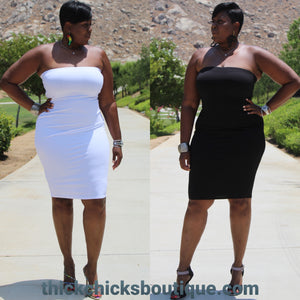 You Have Choices Ladies. Black Or White Pencil Dress. (Spandex)