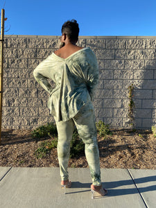 Final Sale Item!!! Tie Dye Pants Set. 1 left 3x