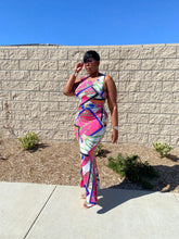 Load image into Gallery viewer, SALE ITEM!!!  Backless Maxi Mermaid Dress with Cut-Out Back